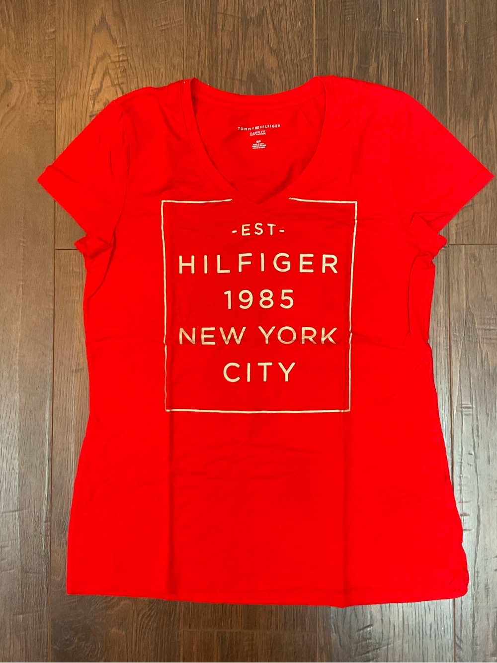 Tommy Hilfiger Red V-Neck New York City Graphic Tee